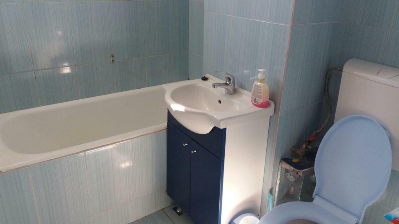 Apartament Cu 2 Camere Călimăneşti Zewnętrze zdjęcie