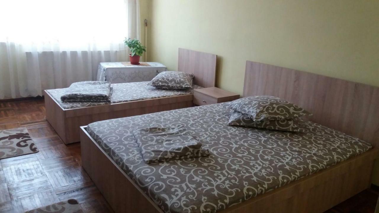 Apartament Cu 2 Camere Călimăneşti Zewnętrze zdjęcie